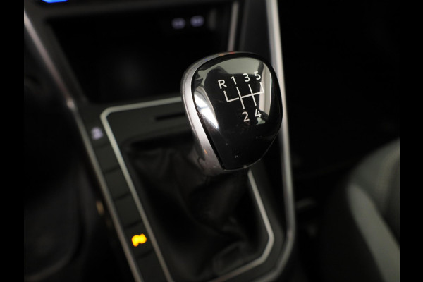 Volkswagen Polo 1.0 TSI Style 95 pk | Navigatie | Parkeersensoren | Autom. airco | Stoelverwarming | Apple Carplay/Android Auto |