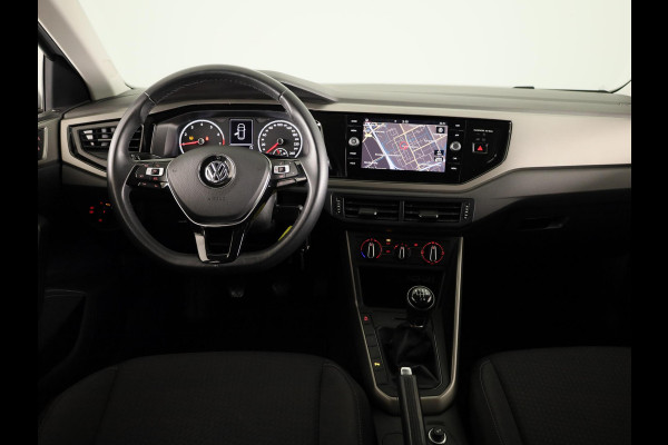 Volkswagen Polo 1.0 TSI Comfortline 95 pk | Navigatie | Parkeersensoren | Adaptieve cruise control | Apple Carplay/Android Auto |
