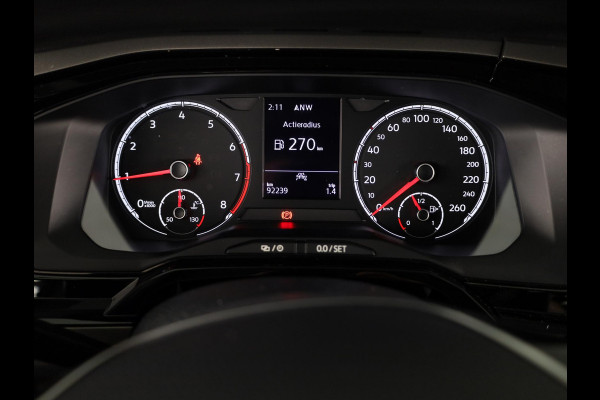 Volkswagen Polo 1.0 TSI Comfortline 95 pk | Navigatie | Parkeersensoren | Adaptieve cruise control | Apple Carplay/Android Auto |