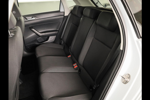 Volkswagen Polo 1.0 TSI Comfortline 95 pk | Navigatie | Parkeersensoren | Adaptieve cruise control | Apple Carplay/Android Auto |