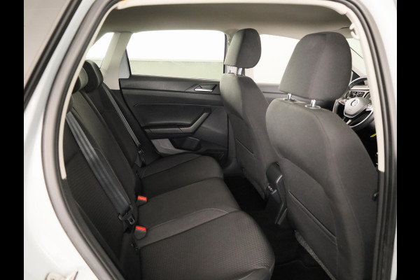 Volkswagen Polo 1.0 TSI Comfortline 95 pk | Navigatie | Parkeersensoren | Adaptieve cruise control | Apple Carplay/Android Auto |