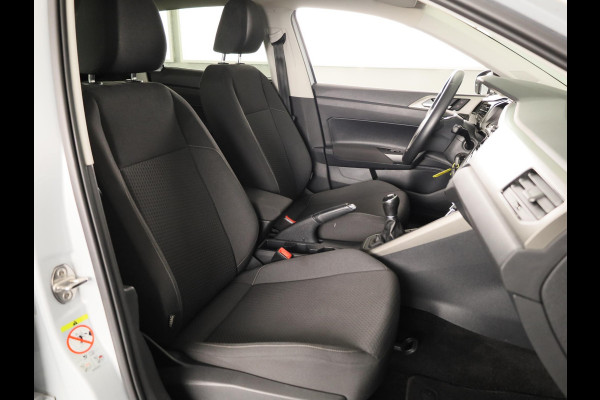 Volkswagen Polo 1.0 TSI Comfortline 95 pk | Navigatie | Parkeersensoren | Adaptieve cruise control | Apple Carplay/Android Auto |