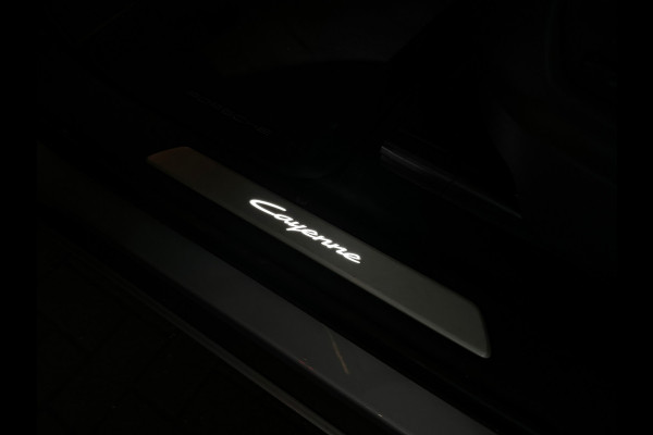 Porsche Cayenne 3.0 E-Hybrid Pano|Burmester|Sportdesign|HuD