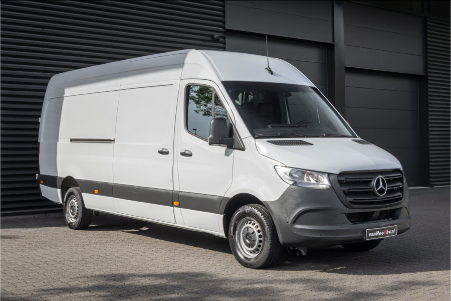 Mercedes-Benz Sprinter 317 L3H2 RWD Trekhaak - MBUX
