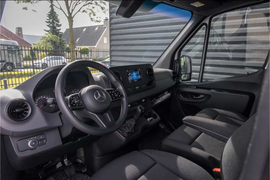 Mercedes-Benz Sprinter 317 L3H2 RWD Trekhaak - MBUX