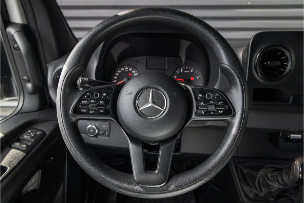 Mercedes-Benz Sprinter 317 L3H2 RWD Trekhaak - MBUX