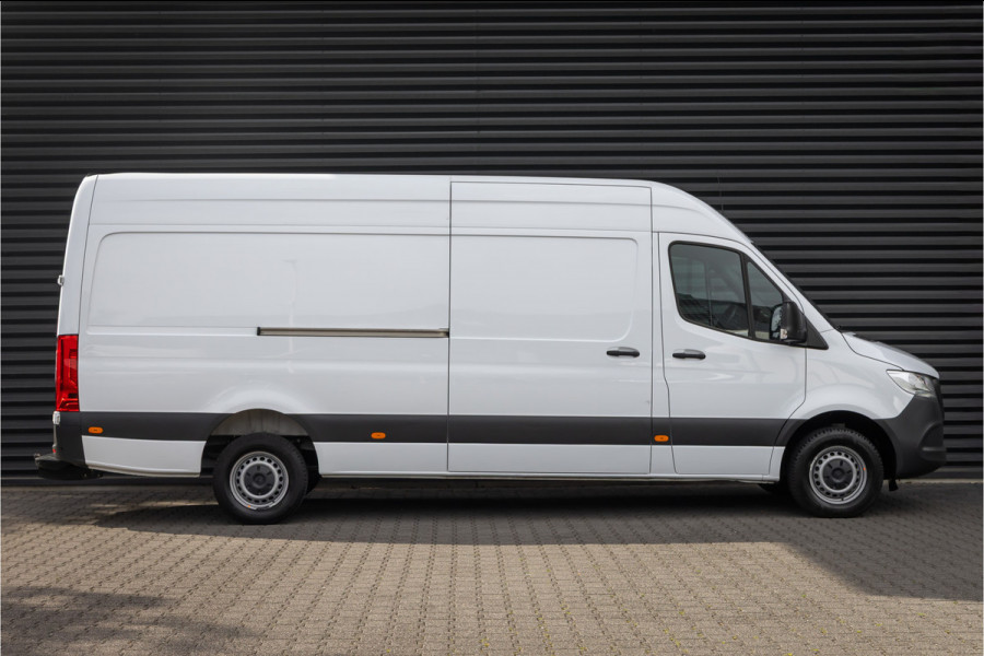 Mercedes-Benz Sprinter 317 L3H2 RWD Trekhaak - MBUX