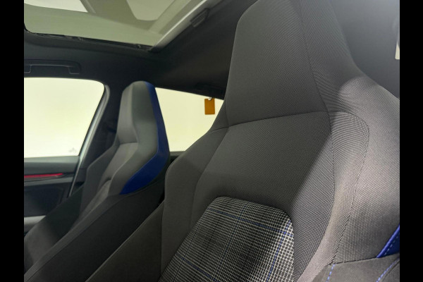 Volkswagen Golf 1.4 eHybrid GTE Pano Keyless Dodehoek Camera