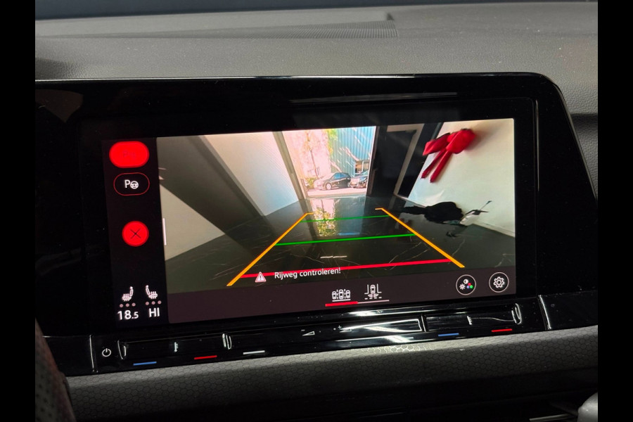 Volkswagen Golf 1.4 eHybrid GTE Pano Keyless Dodehoek Camera