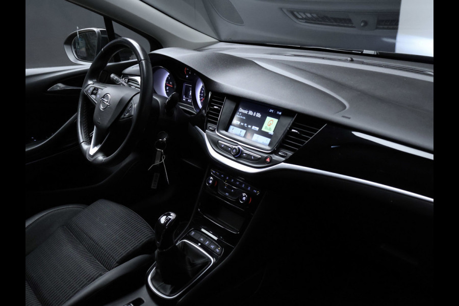 Opel Astra Sports Tourer 1.2 Design & Tech Sport (APPLE CARPLAY,NAVI,CAMERA,PDC,CLIMATE,CRUISE,GETINT,SPORTSTOELEN,LM VELGEN)