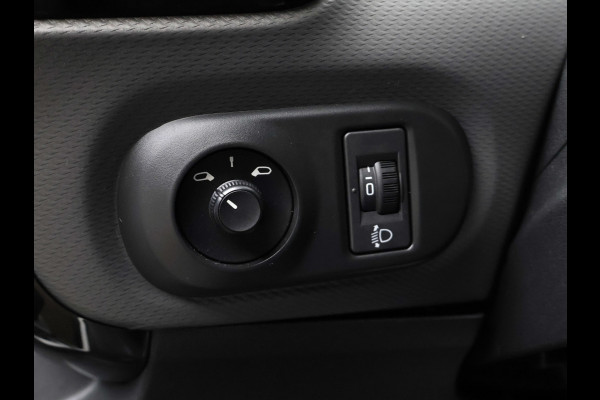 Citroën C4 Cactus 1.2 PureTech Business Sport (APPLE CARPLAY,NAVI,PDC,DIGITAL COCKPIT,CLIMATE,CRUISE,LED,SPORTSTOELEN, LM VELGEN)