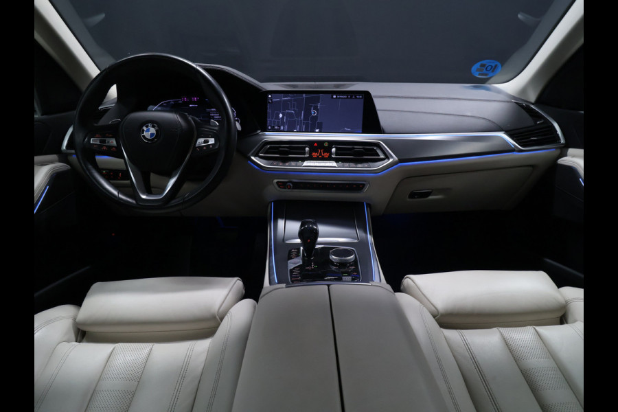 BMW X5 xDrive45e High Executive [PANORAMADAK, APPLE CARPLAY, HEAD-UP DISPLAY, ADAPTIVE CRUISE, ANDROID, TREKHAAK ELEKTRISCH, STOELVERWARMING, COMFORTSTOELEN, NIEUWSTAAT]
