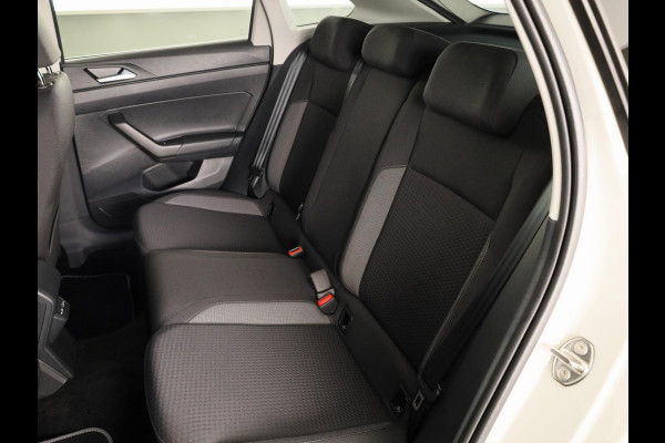Volkswagen Taigo 1.0 TSI Oranje Edition 95 pk | Verlengde garantie | Navigatie | Parkeersensoren achter | Achteruitrijcamera | Autom. airco |