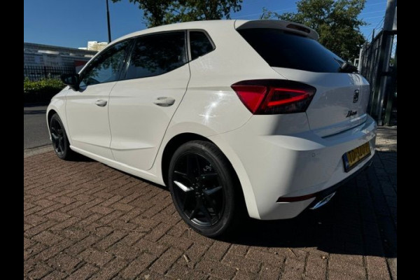 Seat Ibiza 1.6 TDI FR 5deurs Airco/ECC,Cruisecontrol,Navigatie