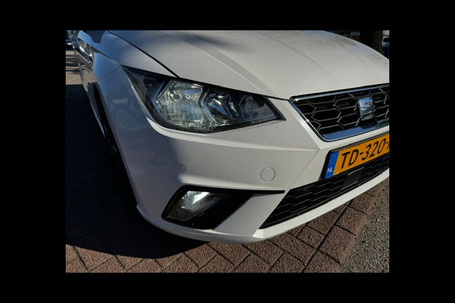 Seat Ibiza 1.6 TDI FR 5deurs Airco/ECC,Cruisecontrol,Navigatie