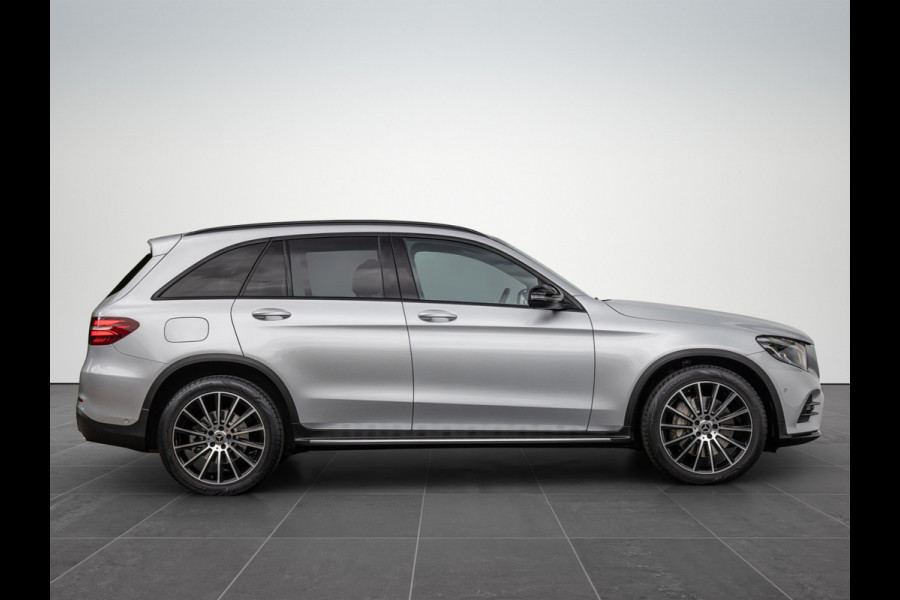 Mercedes-Benz GLC 250 4MATIC 210pk Premium Plus AMG Pano