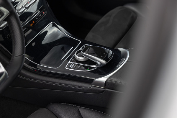 Mercedes-Benz GLC 250 4MATIC 210pk Premium Plus AMG Pano