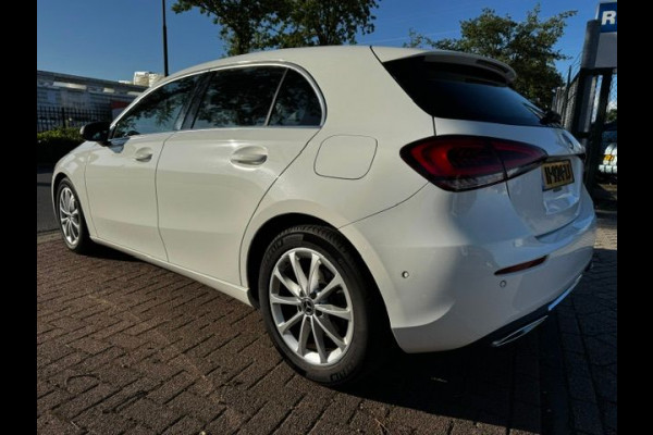 Mercedes-Benz A-Klasse 200 d Premium Automaat Airco/ECC,Navigatie Prijs Incl. BTW/BPM