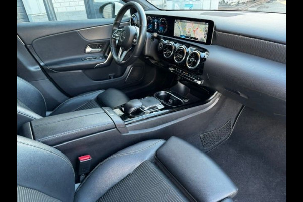 Mercedes-Benz A-Klasse 200 d Premium Automaat Airco/ECC,Navigatie Prijs Incl. BTW/BPM