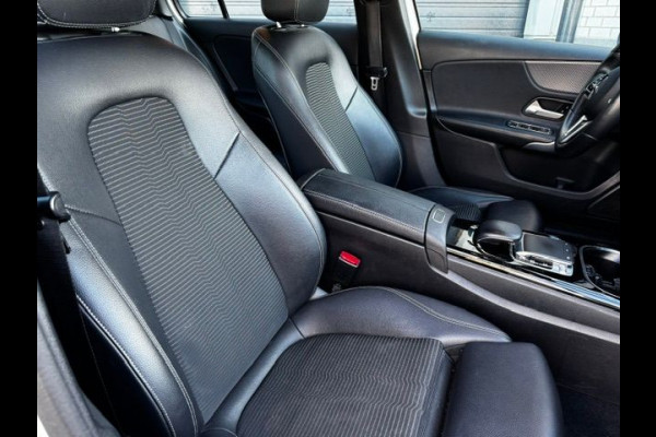 Mercedes-Benz A-Klasse 200 d Premium Automaat Airco/ECC,Navigatie Prijs Incl. BTW/BPM
