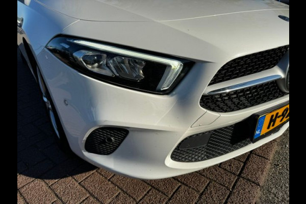 Mercedes-Benz A-Klasse 200 d Premium Automaat Airco/ECC,Navigatie Prijs Incl. BTW/BPM