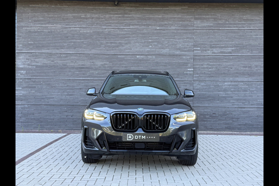 BMW X3 XDrive30e M Sport Pro 300pk PHEV SOH 99% Trekhaak| Pano | Memory | HUD | H&K | 20Inch