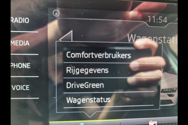 Škoda Karoq 1.0 TSI Ambition Business ✅NETTE AUTO ✅CARPLAY  ✅TREKHAAK