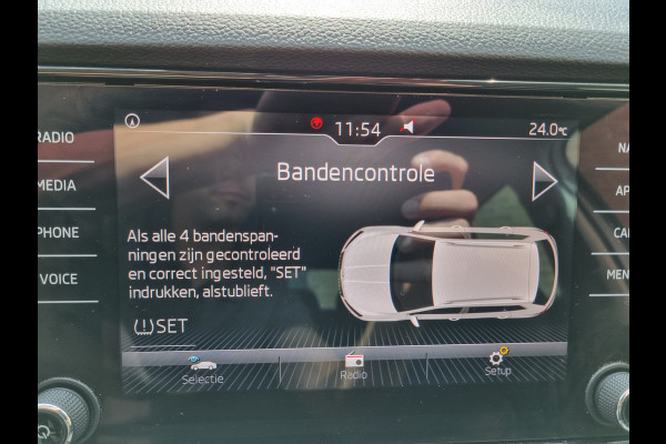 Škoda Karoq 1.0 TSI Ambition Business ✅NETTE AUTO ✅CARPLAY  ✅TREKHAAK