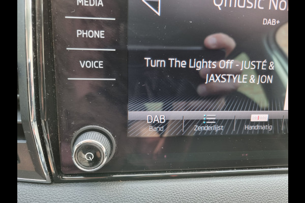 Škoda Karoq 1.0 TSI Ambition Business ✅NETTE AUTO ✅CARPLAY  ✅TREKHAAK