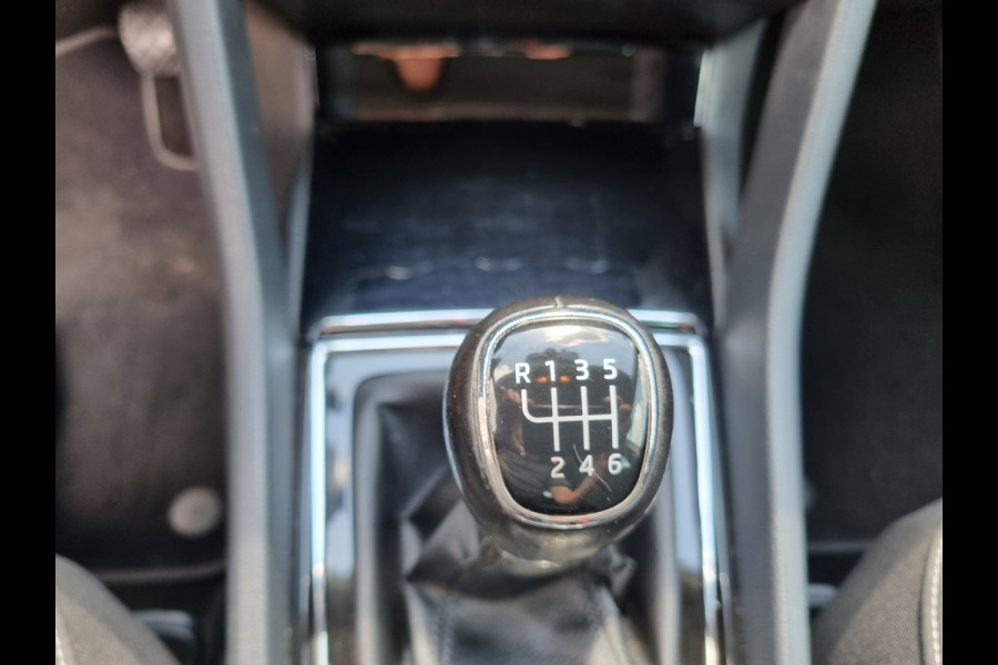 Škoda Karoq 1.0 TSI Ambition Business ✅NETTE AUTO ✅CARPLAY  ✅TREKHAAK
