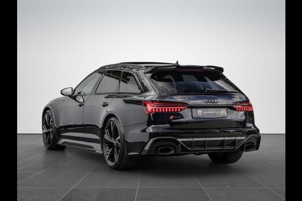 Audi RS6 Avant 4.0 TFSI 600pk Quattro Pano Keramisch Urban B&O Carbon Standkachel 4-wielsturing