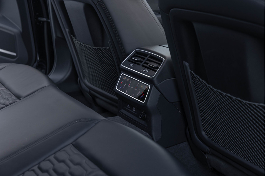 Audi RS6 Avant 4.0 TFSI 600pk Quattro Pano Keramisch Urban B&O Carbon Standkachel 4-wielsturing