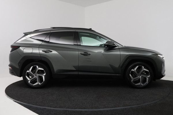 Hyundai Tucson 1.6 T-GDI PHEV Premium Sky 4WD (PANORAMADAK, TREKHAAK, 360 CAMERA, STOEL/-STUURVERWARMING, STOELKOELING, 1e EIG)