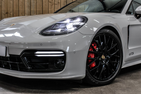 Porsche Panamera Sport Turismo 4.0 GTS *Sport Design*Pano*Sport Chrono*Achteras-Besturing*