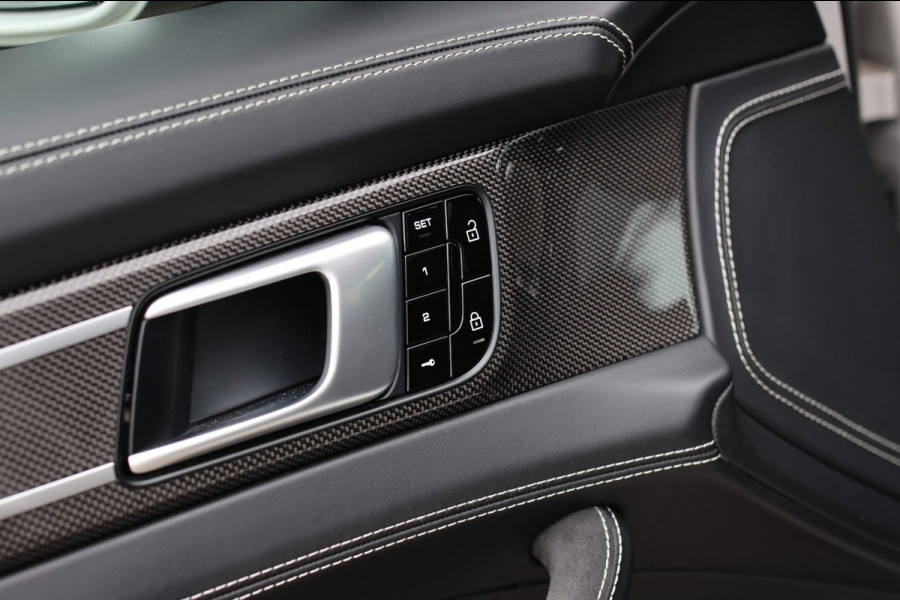 Porsche Panamera Sport Turismo 4.0 GTS *Sport Design*Pano*Sport Chrono*Achteras-Besturing*