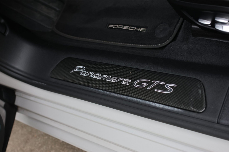 Porsche Panamera Sport Turismo 4.0 GTS *Sport Design*Pano*Sport Chrono*Achteras-Besturing*