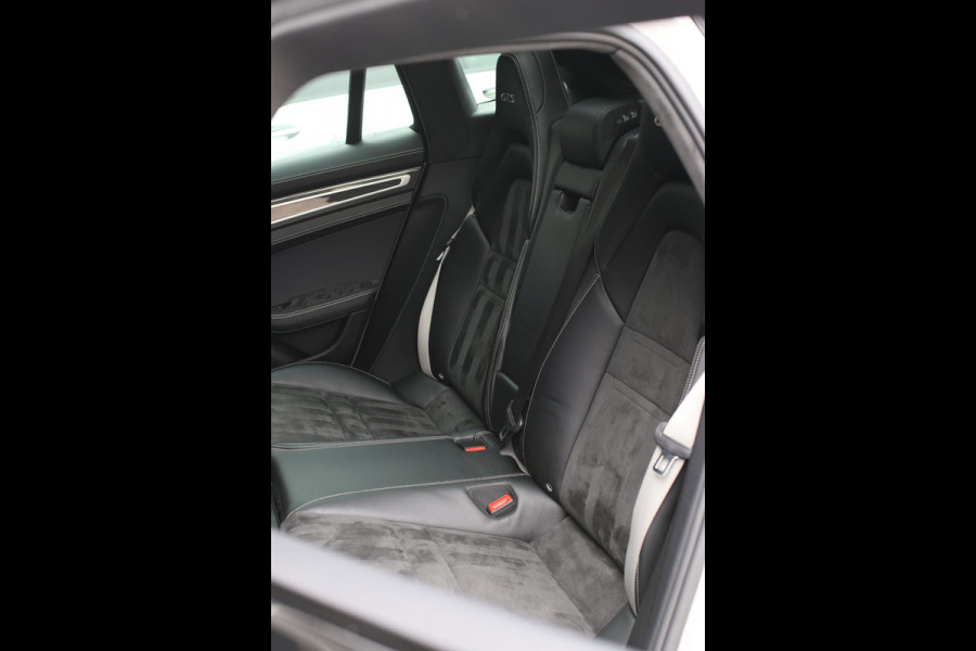 Porsche Panamera Sport Turismo 4.0 GTS *Sport Design*Pano*Sport Chrono*Achteras-Besturing*