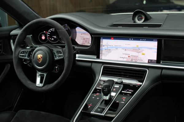 Porsche Panamera Sport Turismo 4.0 GTS *Sport Design*Pano*Sport Chrono*Achteras-Besturing*