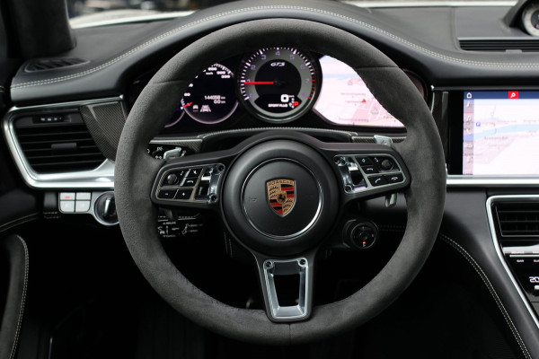 Porsche Panamera Sport Turismo 4.0 GTS *Sport Design*Pano*Sport Chrono*Achteras-Besturing*