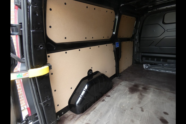 Ford Transit Custom 320 2.0 TDCI L2H1 Sport* navi/cam*xenon*