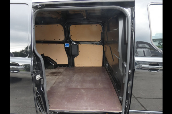Ford Transit Custom 320 2.0 TDCI L2H1 Sport* navi/cam*xenon*