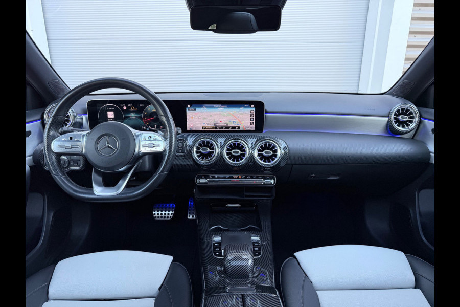 Mercedes-Benz A-Klasse 250 Premium Plus Pano/Sfeer/Camera