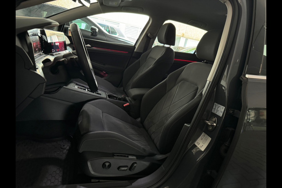 Volkswagen Golf 1.5 TSI Highline Keyless|IQ|Camera|Massage