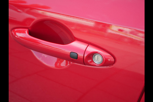 Kia Picanto 1.0 DPI ExecutiveLine | Allseason banden | Stoel Stuur verwarming | LED | Keyless | Navi | Clima |