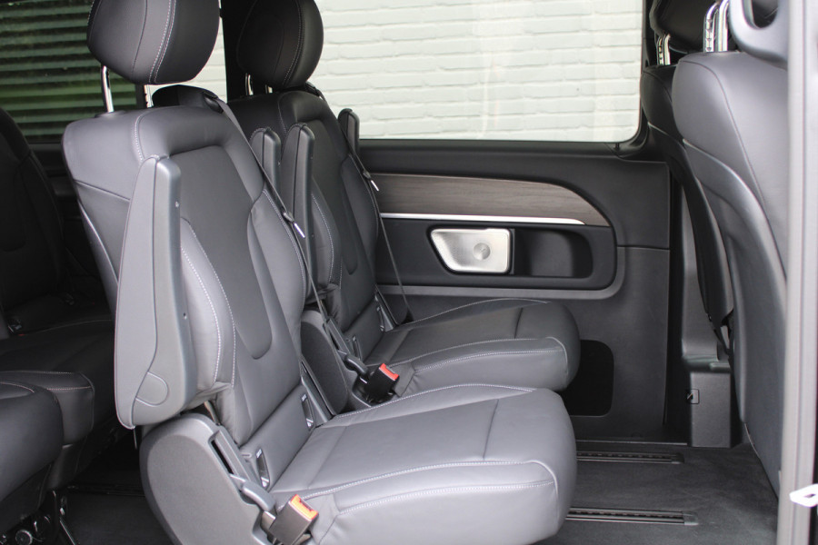 Mercedes-Benz Eqv 300 L2 / AMG / Luchtvering / 7-Persoons / Burmester / Electr Stoelen / Vol Opties / NIEUW!!