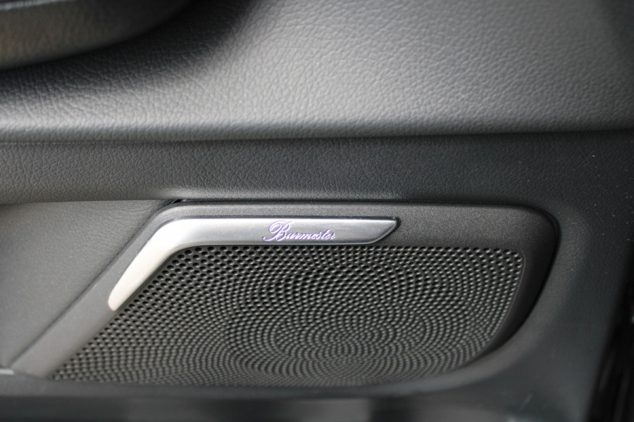 Mercedes-Benz Eqv 300 L2 / AMG / Luchtvering / 7-Persoons / Burmester / Electr Stoelen / Vol Opties / NIEUW!!