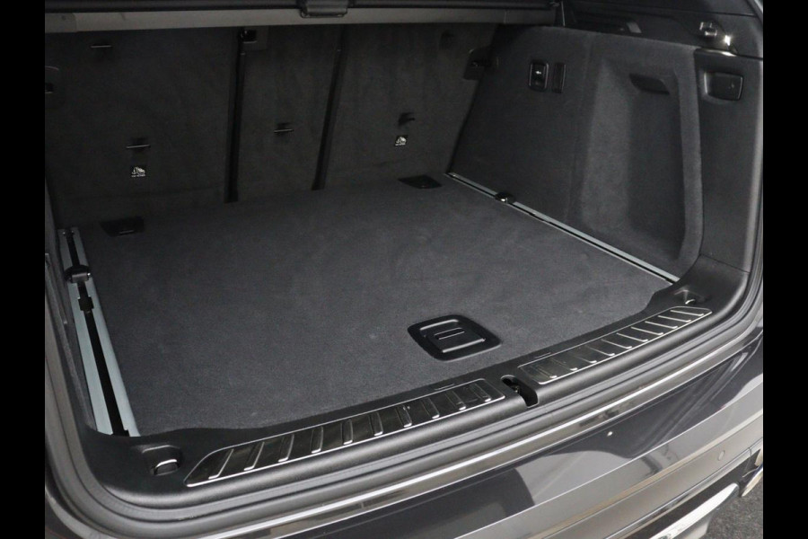 BMW X3 xDrive20i High Executive Edition | Pano | Carplay Panorama dak | Climate control | Stoelverwarming | Cruise control | Sfeerverlichting | Navigatie | Bluetooth | Leder bekleding | Achteruitrij camera | DAB Radio