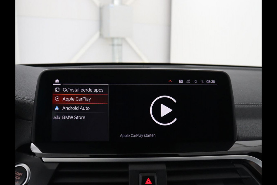 BMW X3 xDrive20i High Executive Edition | Pano | Carplay Panorama dak | Climate control | Stoelverwarming | Cruise control | Sfeerverlichting | Navigatie | Bluetooth | Leder bekleding | Achteruitrij camera | DAB Radio