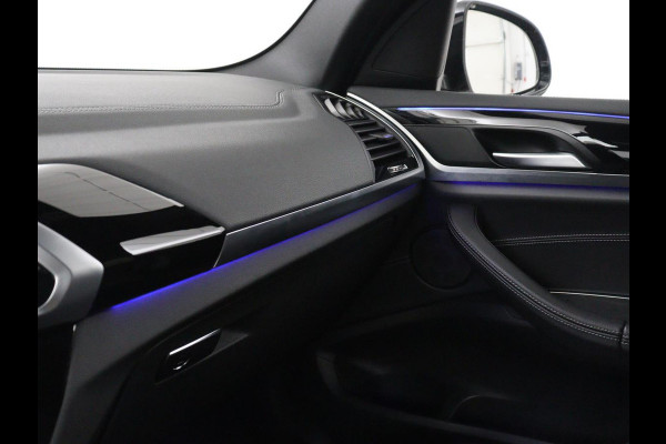 BMW X3 xDrive20i High Executive Edition | Pano | Carplay Panorama dak | Climate control | Stoelverwarming | Cruise control | Sfeerverlichting | Navigatie | Bluetooth | Leder bekleding | Achteruitrij camera | DAB Radio