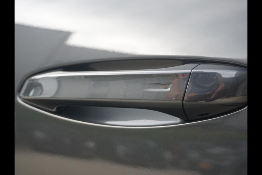 Peugeot 5008 1.2 Hybrid 145 GT 7p 360 Vision Camera